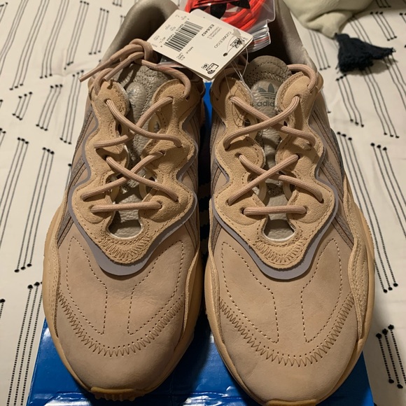 ***SOLD*** Adidas Ozweego Sneakers in Pale Nude - Picture 2 of 6